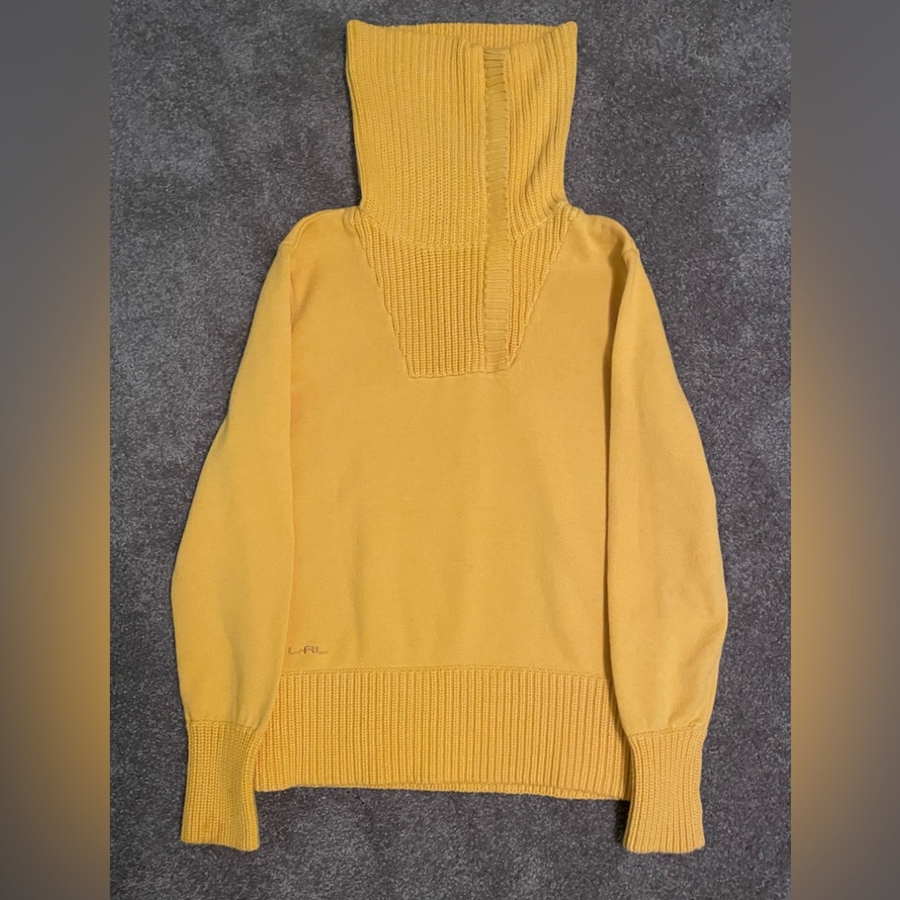 Zipper turtleneck sweater.